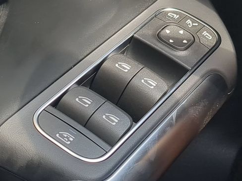 Certified 2026 Mercedes-Benz GLA 35 AMG 4MATIC image 11