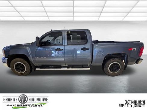 Used 2013 Chevrolet Silverado 1500 LT w/ All-Star Edition AWD/4WD image 2