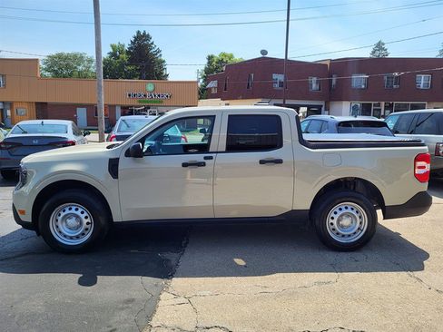 Used 2025 Ford Maverick XL w/ 4K Tow Package AWD/4WD image 4