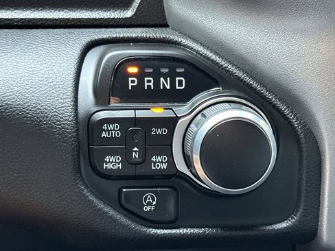 Used 2024 RAM 1500 Big Horn AWD/4WD image 21