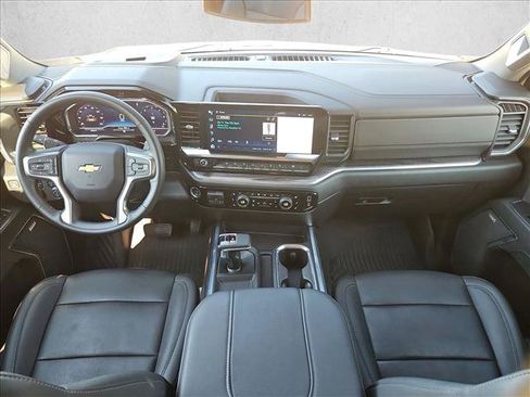 Used 2024 Chevrolet Silverado 1500 LTZ AWD/4WD image 18