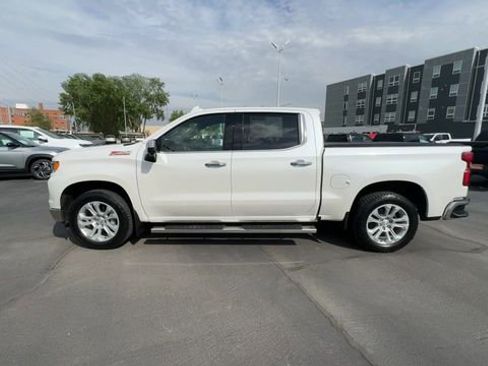 Used 2022 Chevrolet Silverado 1500 LTZ AWD/4WD image 5