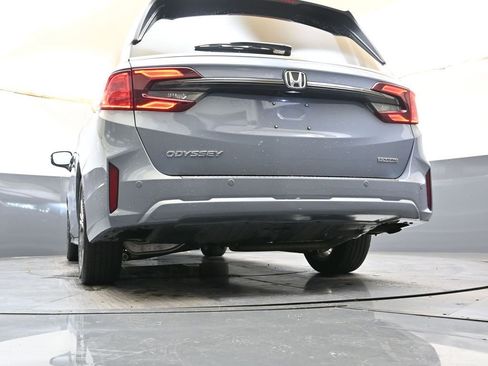 Used 2025 Honda Odyssey Touring image 36