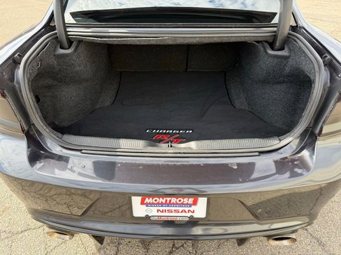 Used 2019 Dodge Charger R/T image 38