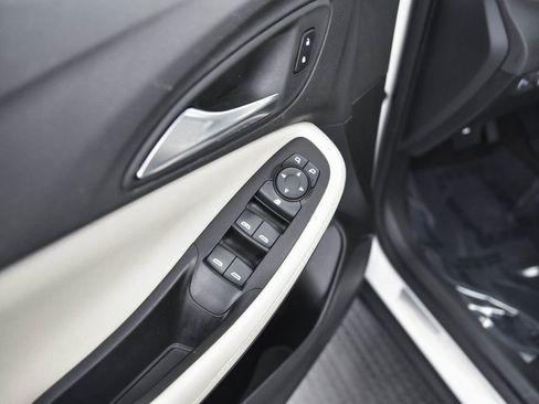 Used 2023 Buick Encore GX Select image 12