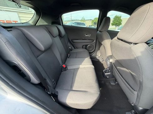 Used 2019 Honda HR-V Sport image 33