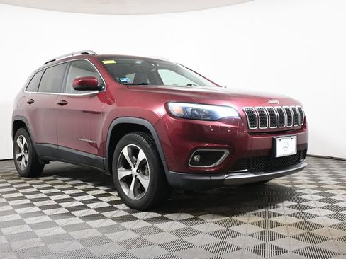 Used 2019 Jeep Cherokee Limited AWD/4WD image 9