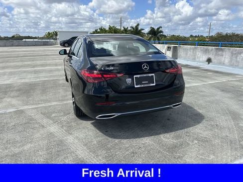 Used 2025 Mercedes-Benz C 300 Sedan image 32