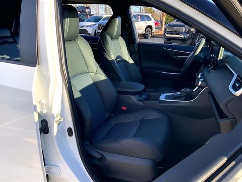 Used 2023 Toyota RAV4 XSE image 9