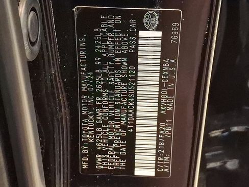 Certified 2025 Toyota Camry LE image 27