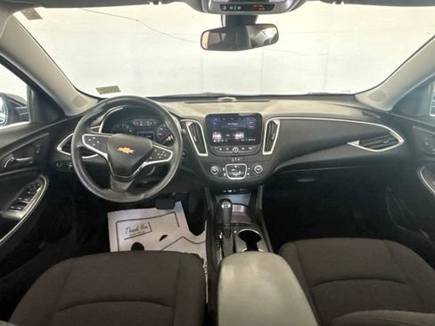 Used 2020 Chevrolet Malibu RS FWD image 22