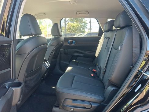 New 2026 Kia Sorento S image 6
