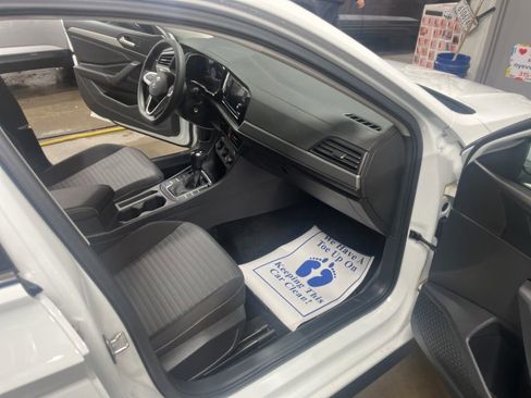 Used 2023 Volkswagen Jetta S image 11