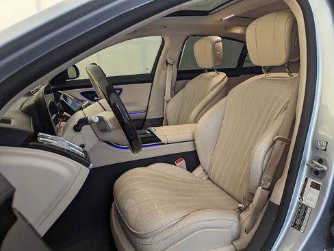 Used 2023 Mercedes-Benz S 500 S 500 image 5