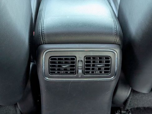 Used 2016 INFINITI QX50 AWD w/ Deluxe Touring Package image 36