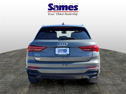 Used 2022 Audi Q3 2.0T Premium Plus image 8