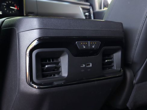 Used 2022 GMC Sierra 1500 AT4 w/ AT4 Premium Package AWD/4WD image 27