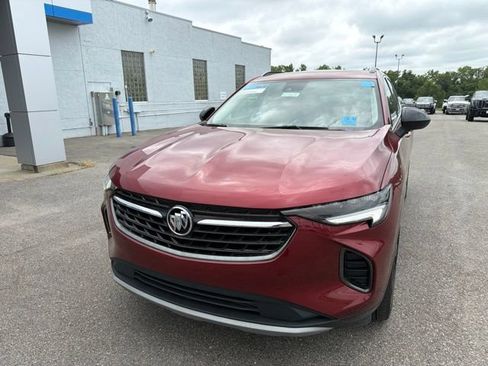 Used 2023 Buick Envision Preferred w/ Sport Touring Package AWD/4WD image 4