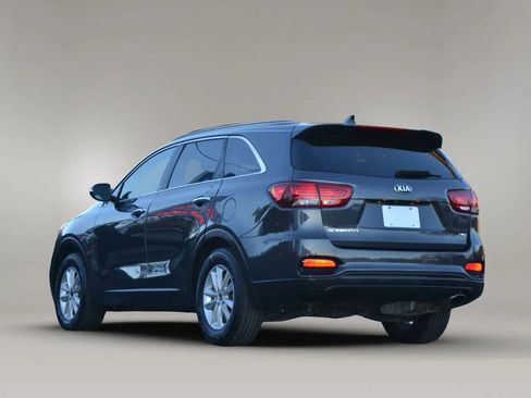 Used 2019 Kia Sorento LX w/ LX V6 Convenience Package image 50