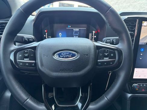 Used 2025 Ford Ranger XLT w/ Equipment Group 301A High AWD/4WD image 17