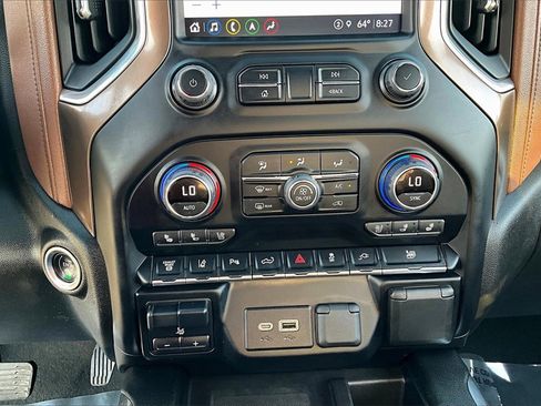 Used 2022 Chevrolet Silverado 3500 High Country w/ Safety Package II image 31