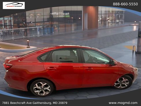 Used 2021 Kia Forte LXS FWD image 33