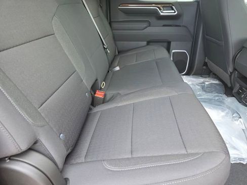 New 2025 Chevrolet Silverado 1500 LT image 28