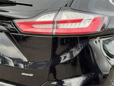 Certified 2024 Ford Edge SEL w/ Convenience Package image 29