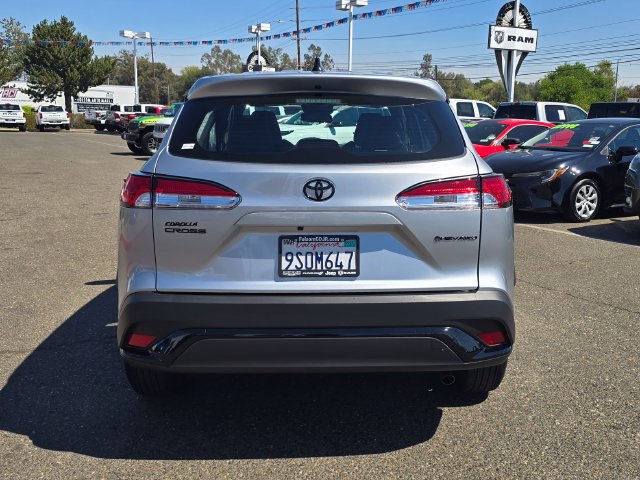 Used 2025 Toyota Corolla Cross AWD Hybrid image 5
