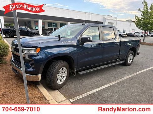Used 2023 Chevrolet Silverado 1500 LT w/ Protection Package AWD/4WD image 1