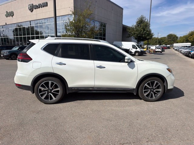 Used 2019 Nissan Rogue SL w/ Premium Package FWD image 6