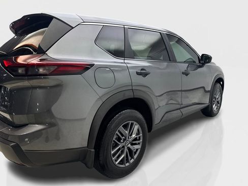 Used 2024 Nissan Rogue S AWD/4WD image 13