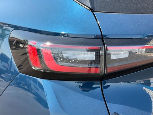 Used 2023 Volkswagen ID.4 2WD image 27
