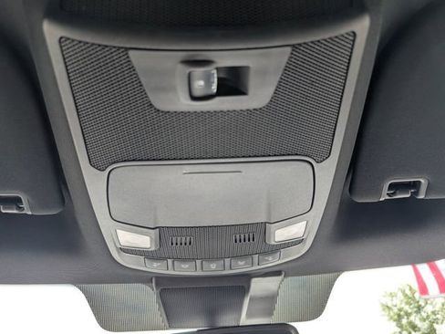 Used 2020 Ford F150 XLT w/ Equipment Group 302A Luxury AWD/4WD image 24