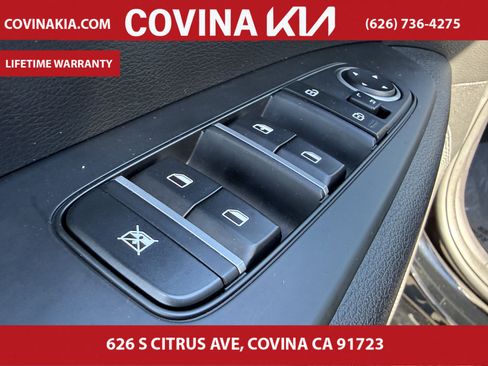 Certified 2023 Kia Forte LXS w/ LXS Technology Package image 13