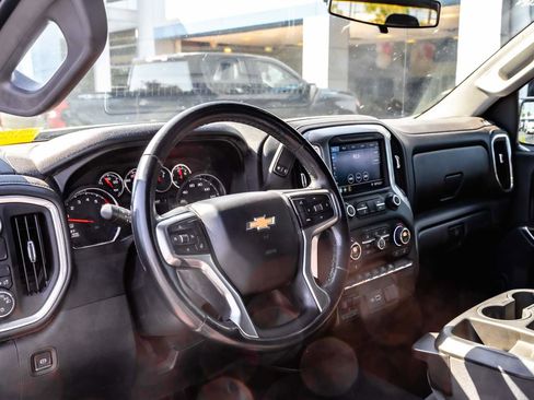 Used 2020 Chevrolet Silverado 1500 LT w/ All-Star Edition image 10