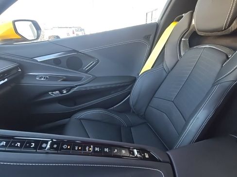 Used 2025 Chevrolet Corvette Stingray Preferred Conv w/ Stealth Interior Trim Package RWD image 24