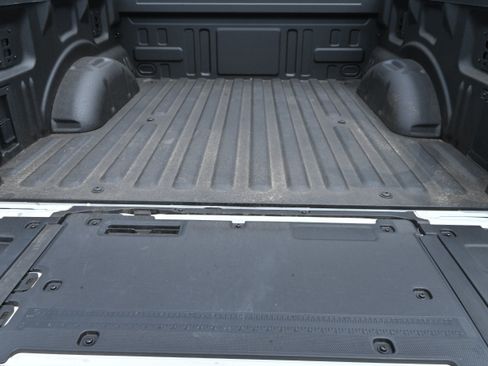 Used 2025 Ford F150 King Ranch w/ FX4 Off-Road Package AWD/4WD image 38
