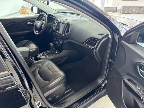 Used 2023 Jeep Cherokee Altitude Lux w/ Lux Elite Package AWD/4WD image 22