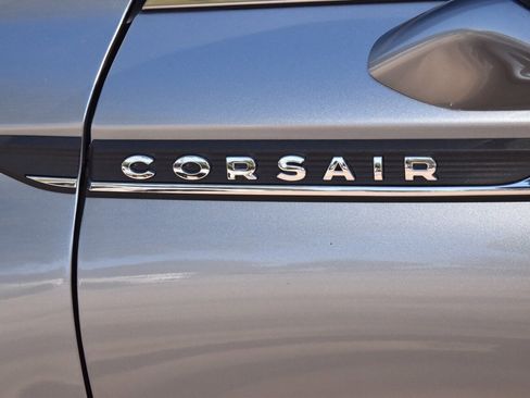 Certified 2022 Lincoln Corsair FWD w/ Premium Package image 40