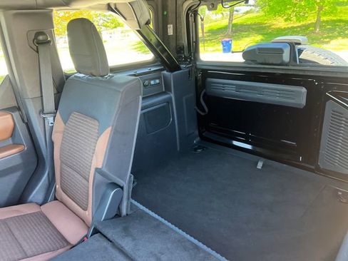 Used 2023 Ford Bronco Outer Banks AWD/4WD image 26
