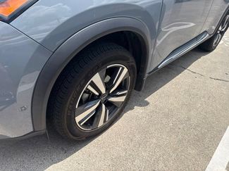 Used 2023 Nissan Rogue SL w/ SL Premium Package FWD video 3