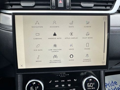 Used 2024 Jaguar F-PACE R-Dynamic S image 23