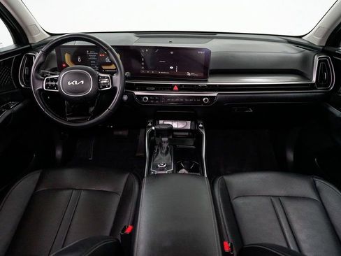 Used 2025 Kia Sorento S image 29