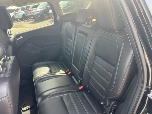Used 2017 Ford Escape Titanium w/ Equipment Group 301A AWD/4WD image 8