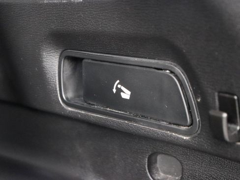 Used 2025 Mitsubishi Outlander SE AWD/4WD image 61