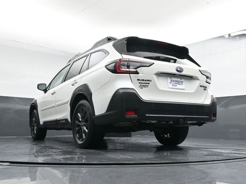 Used 2025 Subaru Outback Onyx Edition XT image 28