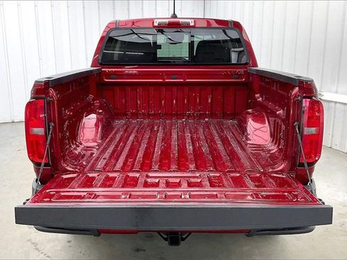 Certified 2022 Chevrolet Colorado Z71 w/ Trail Boss Package image 34