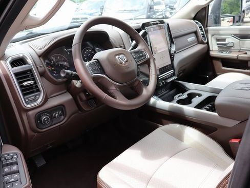 Used 2025 RAM 2500 Laramie w/ Towing Technology Group image 14