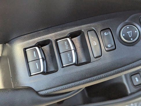 Used 2019 Honda Accord Sport image 30